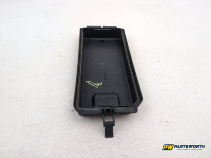 Mercedes R320 R-Class W251 Fuse Box Cover Trim A1645400182 2006-2013 - photo 5