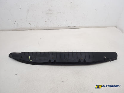 Mercedes R320 R-Class W251 Front Left Wing Fender A2518890225 2006-2010 - photo 5