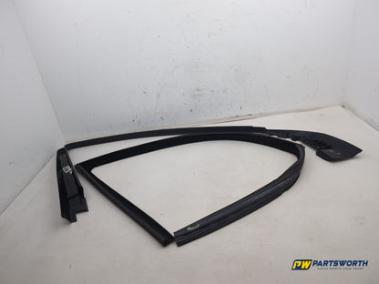 Mercedes R320 R-Class W251 Front Driver Window Rubber Seal And Trims 2006-2013 - photo 5