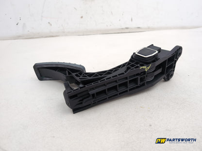 Mercedes R320 R-Class W251 Accelerator Pedal Throttle A1643000104 2006-2013 - photo 5