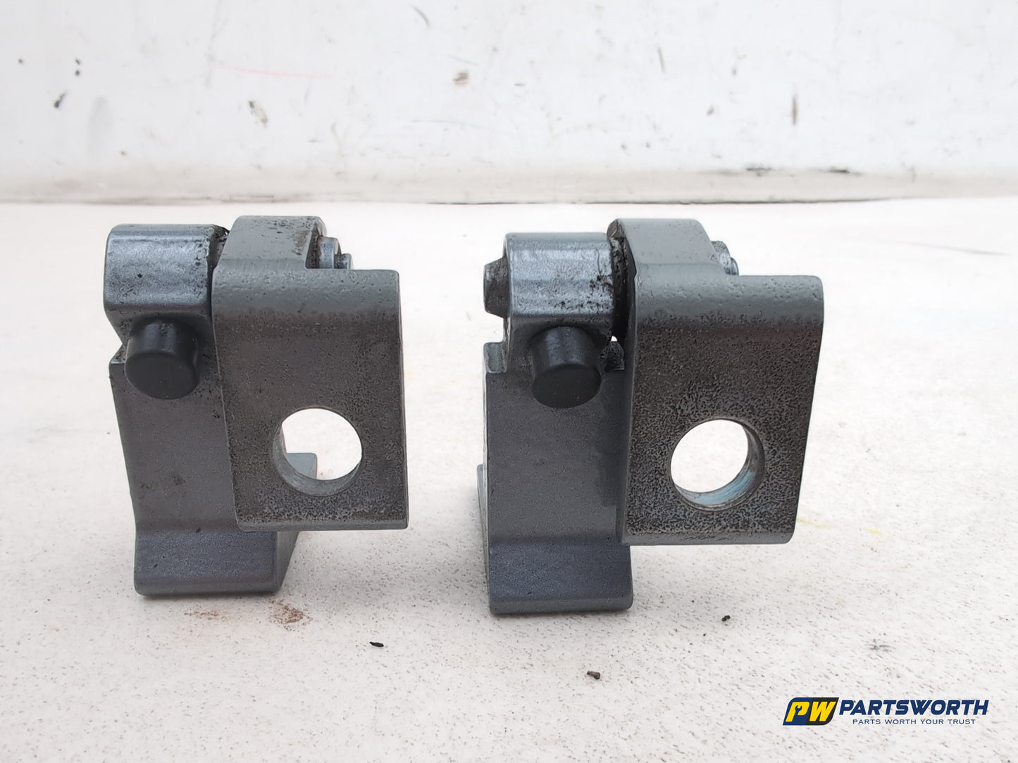 Audi A6 S Line Passenger Side Lh Front Door Hinge Pair 4g0831401b 2011-2018 - photo 5