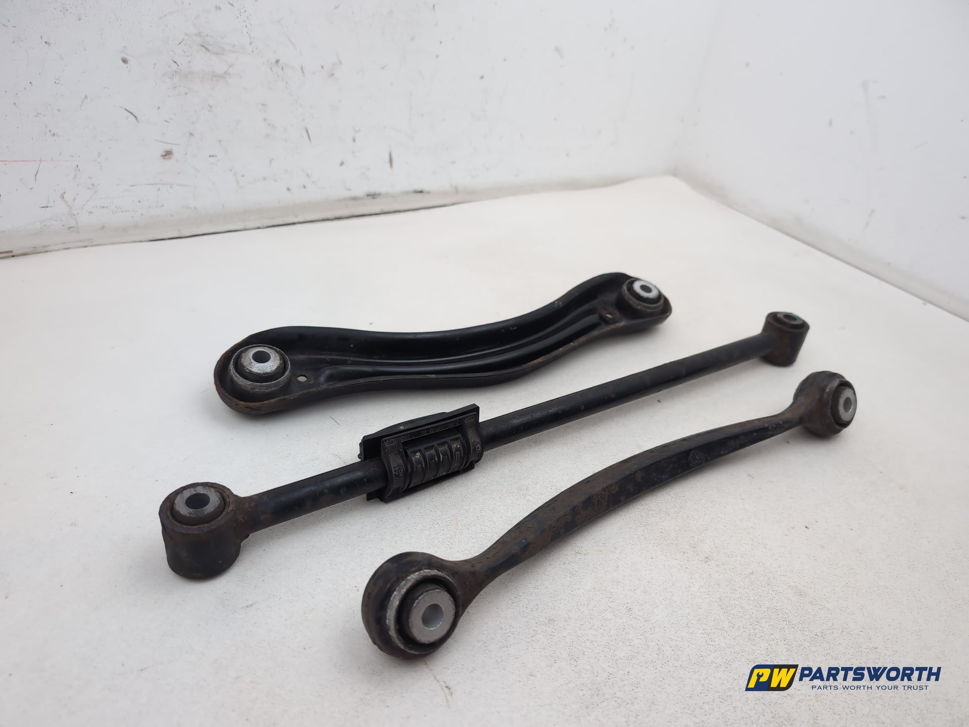 Mercedes R320 R-Class W251 Rear Suspension Control Arms Set Left 2006-2013 - photo 5