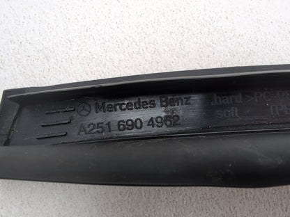Mercedes R320 R-Class W251 Left Windshield Trim A2516904962 2006-2013 - photo 5