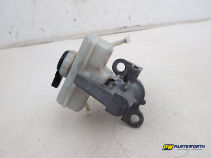 Audi A6 S Line Black Ed Tdi Quat Sa 2.0l Diesel Brake Master Cylinder Assembly - photo 5