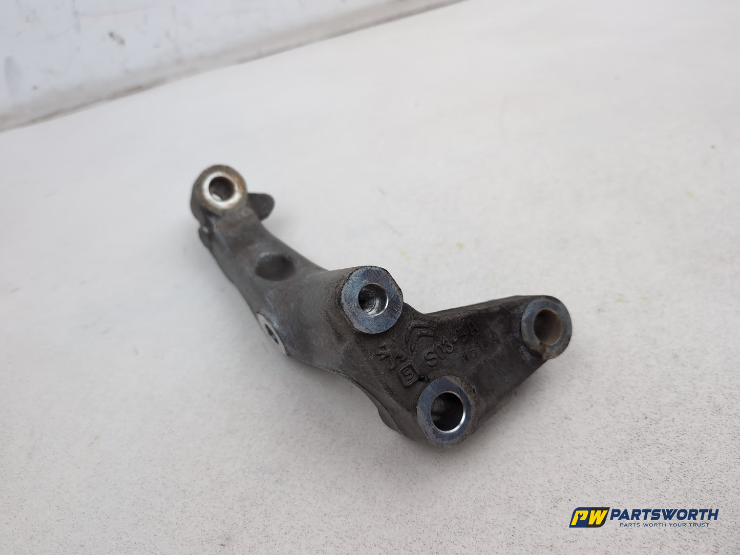Peugeot 308 Allure Blue Hdi Front Left Subframe Bracket Mount 2013-2021 - photo 5