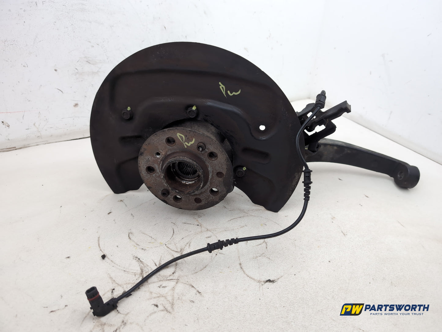 Mercedes R320 R-Class W251 Wheel Hub Front Lh Passenger Side 2006-2013 - photo 5