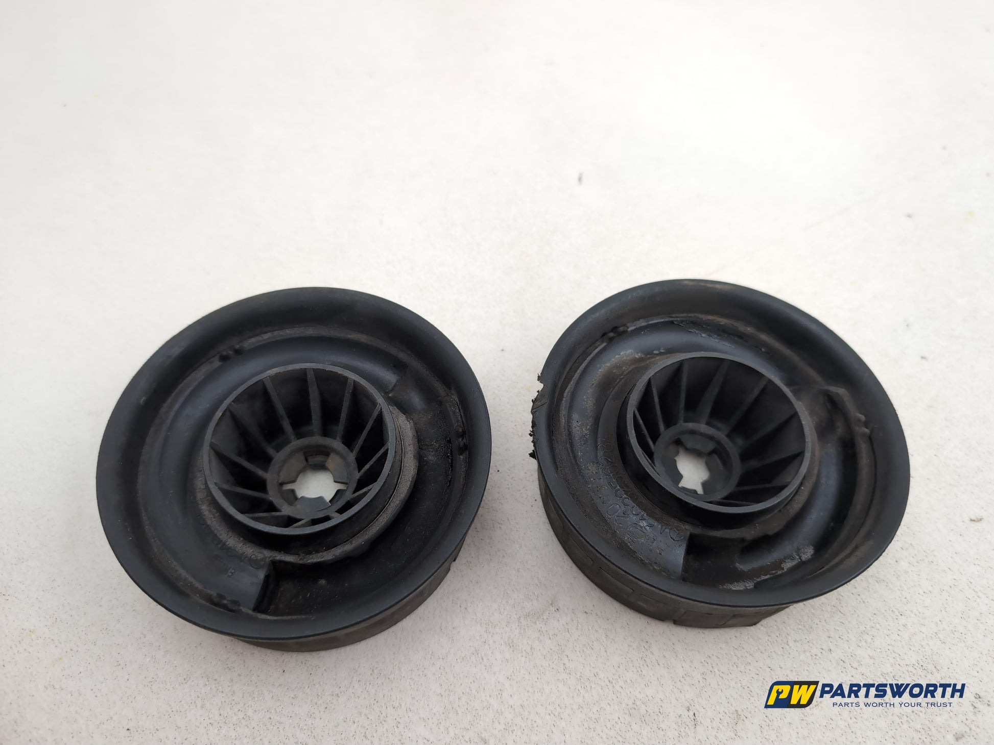 Mercedes-Benz E220 Blueef-Cy Se Rear Spring Rubber Support A2123260367 2009-2013 - photo 5