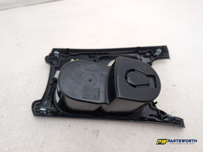 Mercedes-Benz B180 B-Class W246 Centre Console Cup Holder A2466800910 2011-2018 - photo 5