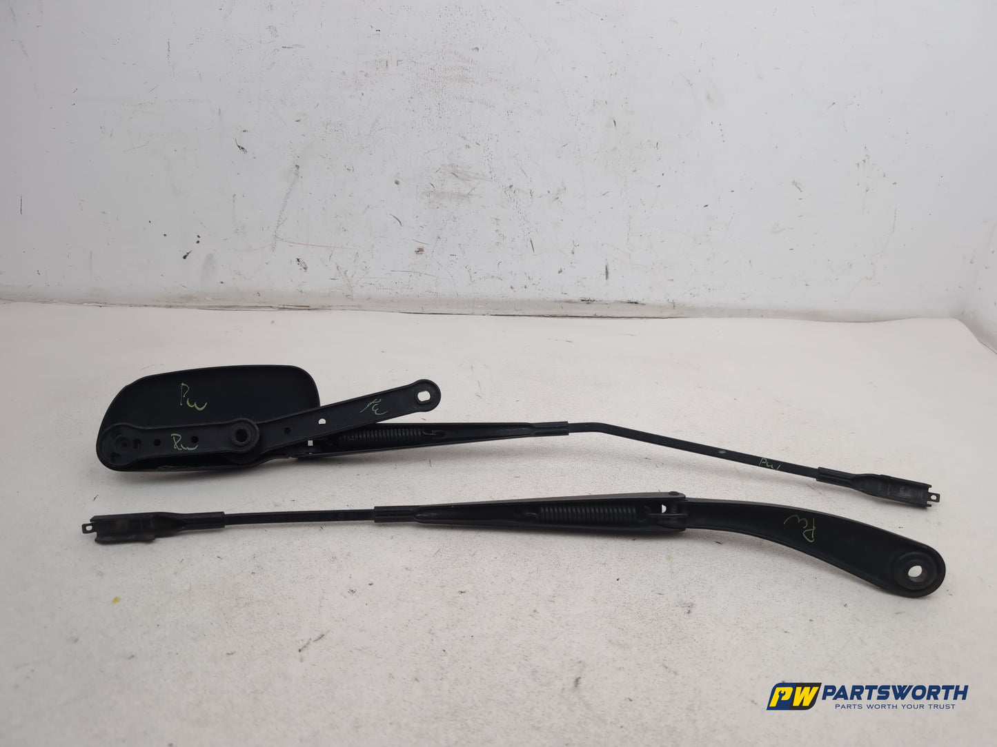 Wiper Front Arm 5