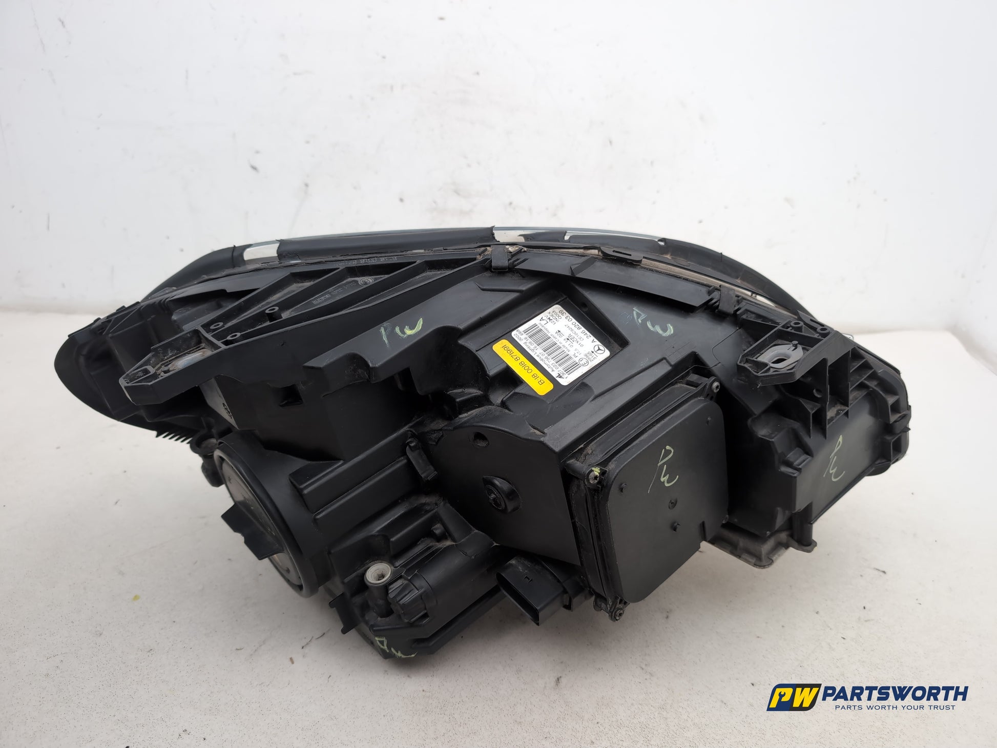 Mercedes-Benz B180 B-Class W246 Xenon Headlamp Lh Passenger Side A2468200339 - photo 5