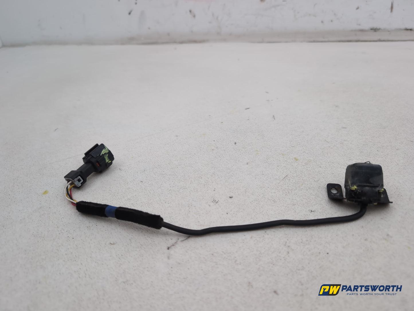Hyundai I40 Style Blue Drive Crdi Rear Parking Camera 957603z102 2011-2019 - photo 2