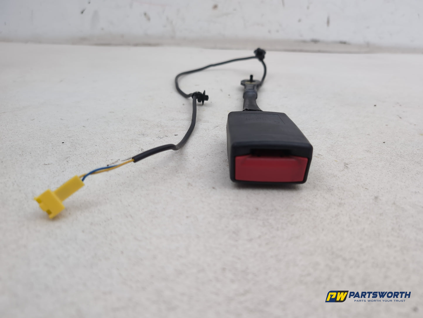 Mercedes-Benz B180 B-Class W246 Seat Belt Buckle Front Rh Driver A2468600169 - photo 5