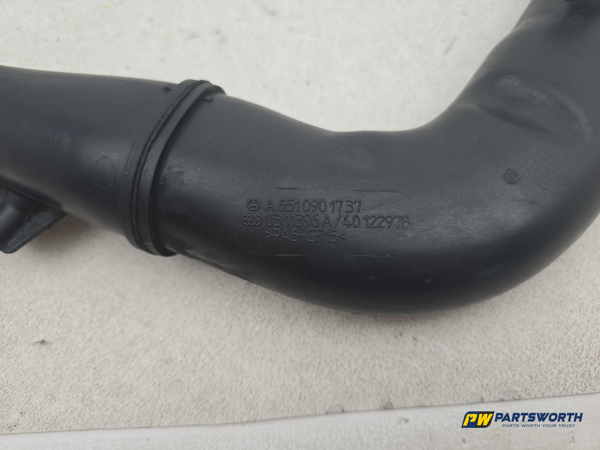 Mercedes-Benz B180 B-Class W246 1.8l Diesel Air Intake Hose Pipe A6510901737 - photo 5