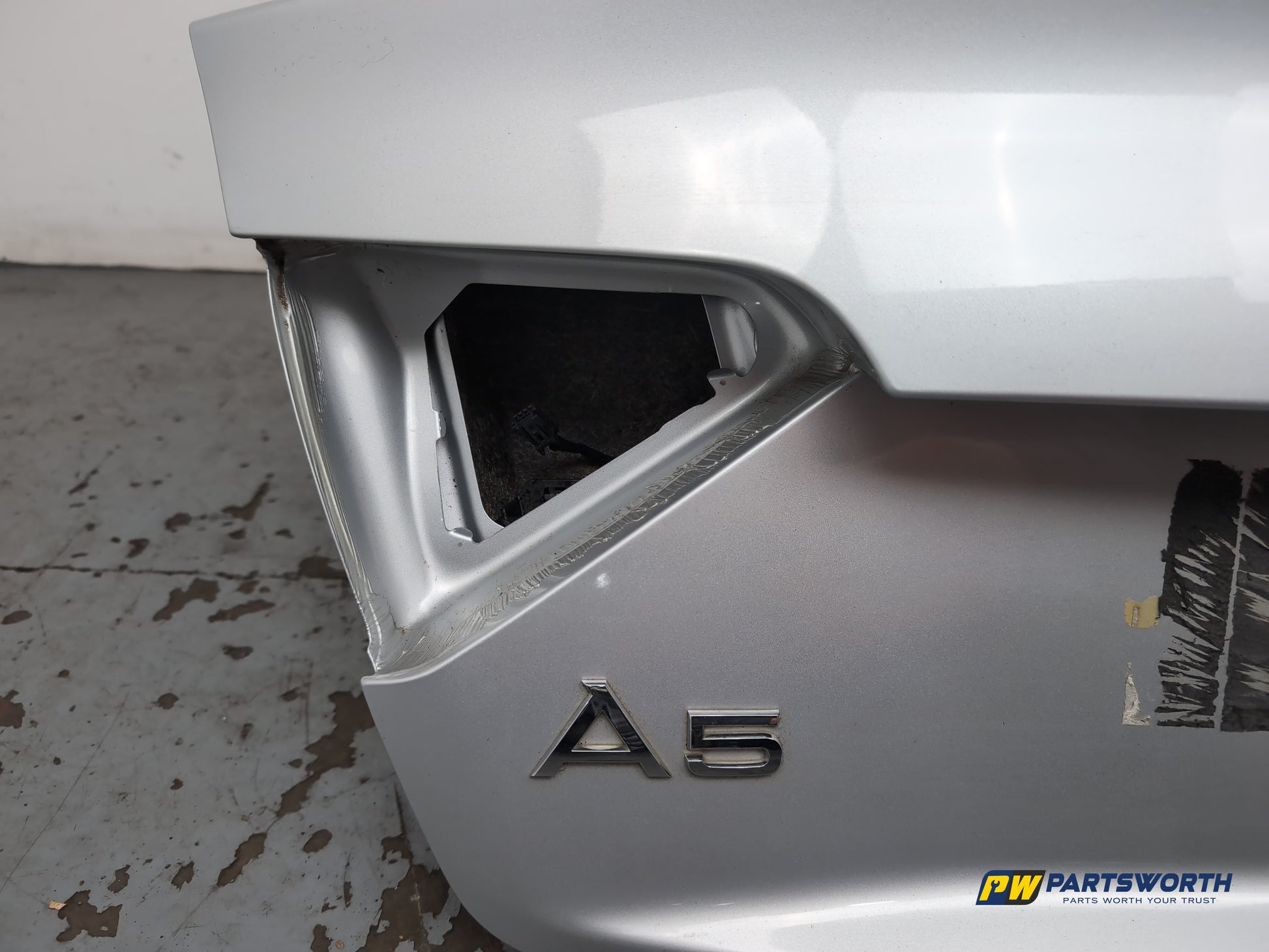 Audi A5 S Line Tdi Quattro Auto Coupe Boot Lid Ice Silver Lx7w 2007-2016 - photo 5