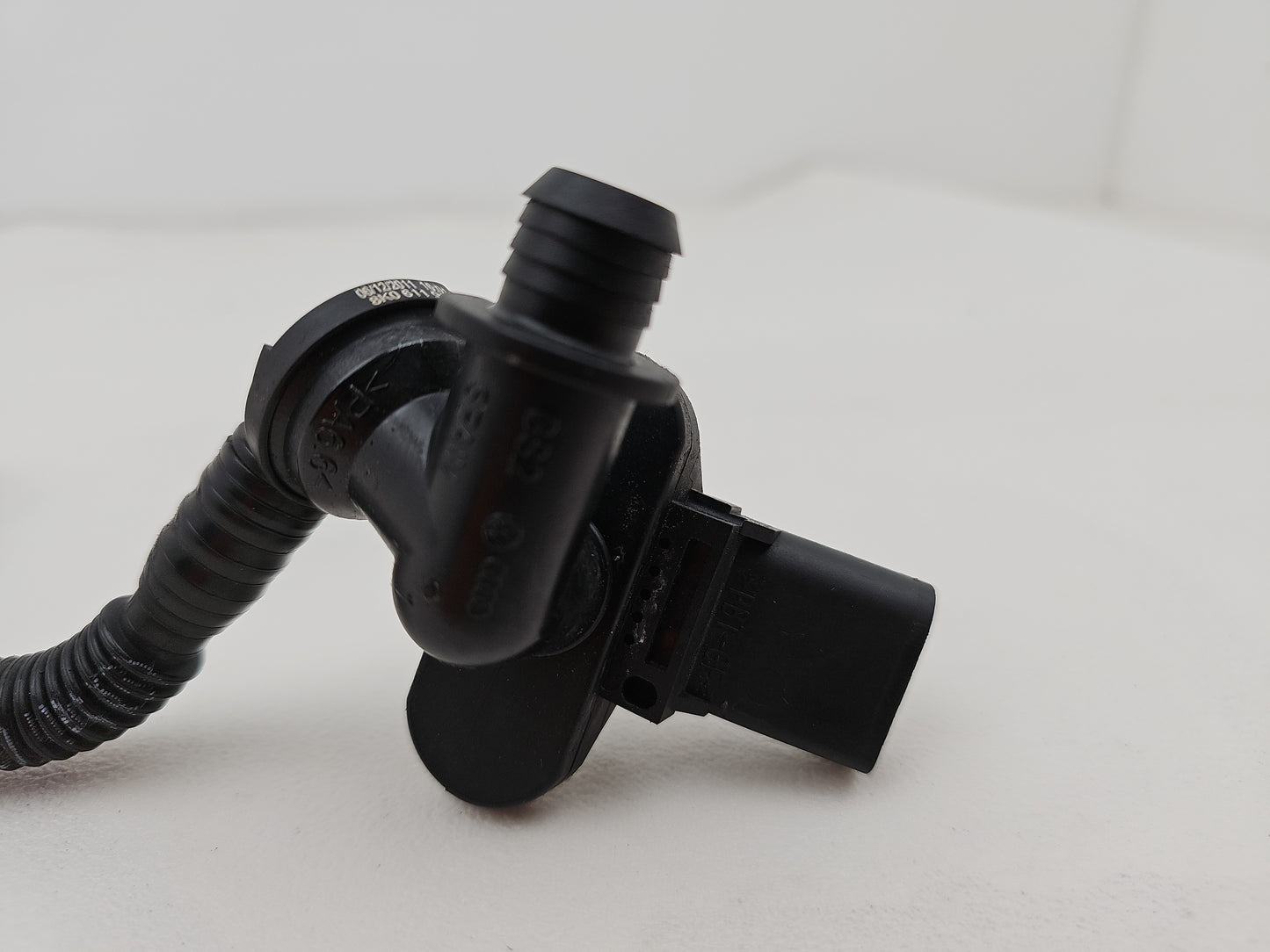 Audi A5 S Line Tdi Quattro Brake Servo Vacuum Hose Pipe And Sensor 036906051g