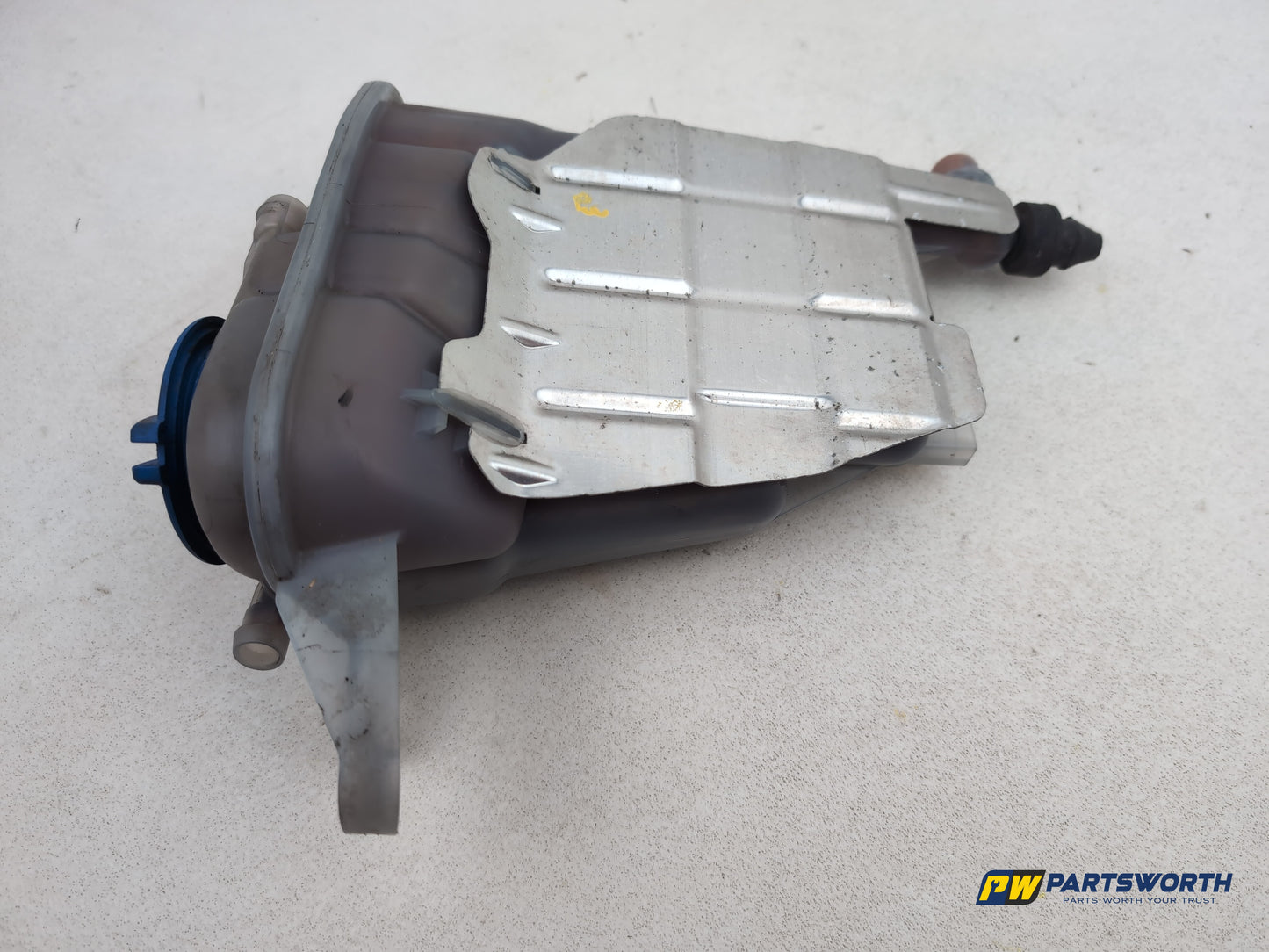 Audi A5 S Line Tdi Quattro Overflow Radiator Expansion Tank 8k0121405c 2007-2016 - photo 5