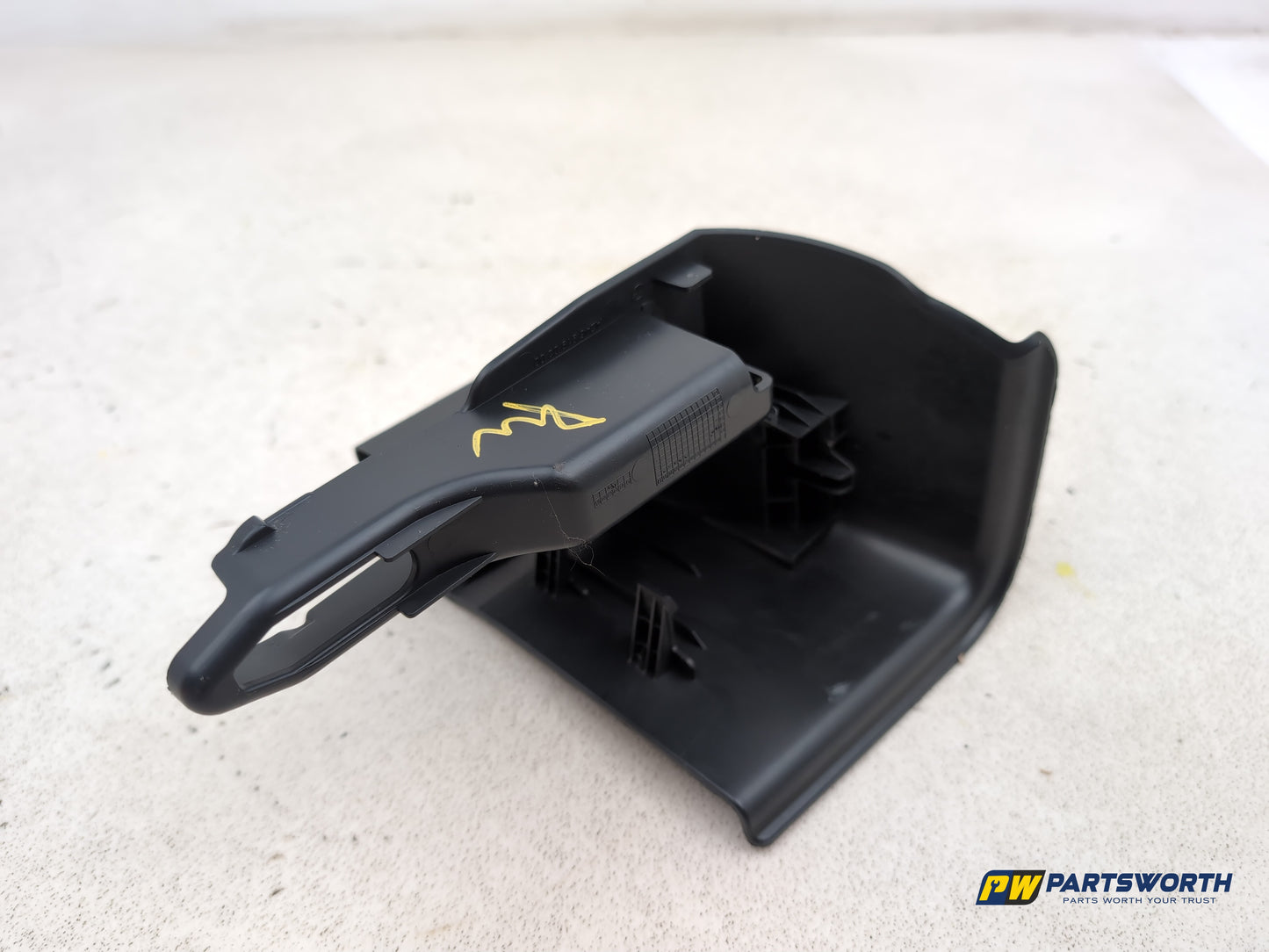 Mercedes-Benz B180 B-Class W246 Driver Side Front Seat Trim A2469190200 - photo 5