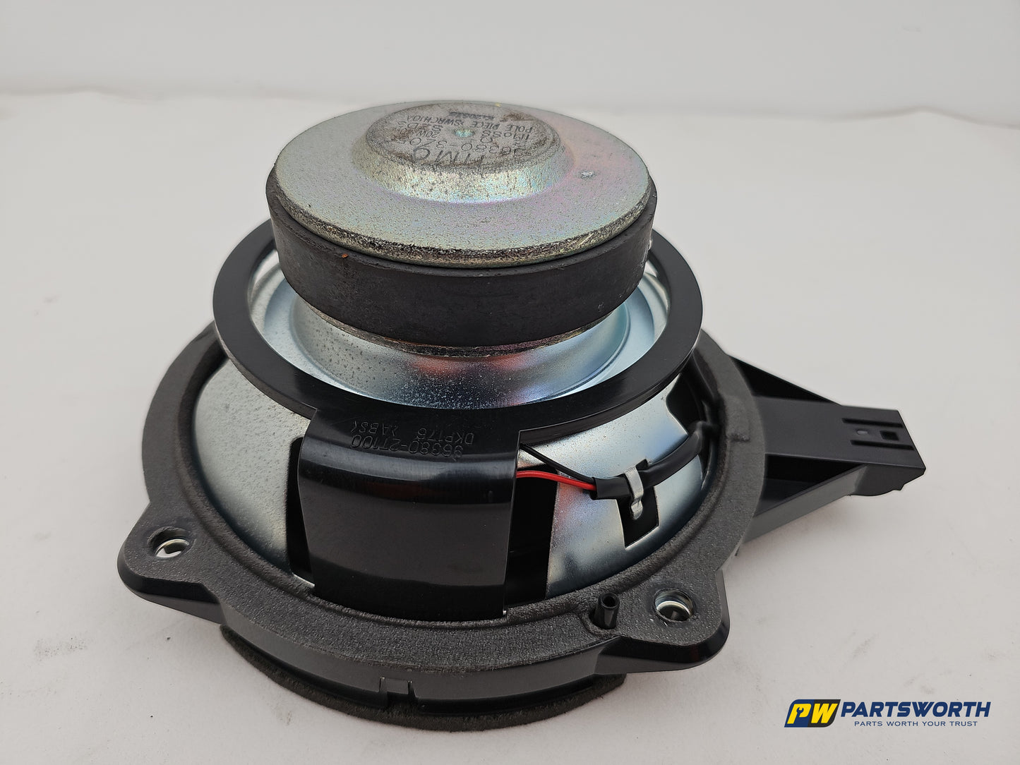 Hyundai I40 Style Blue Drive Rear Subwoofer Speaker 963803z050 2011-2019 - photo 5