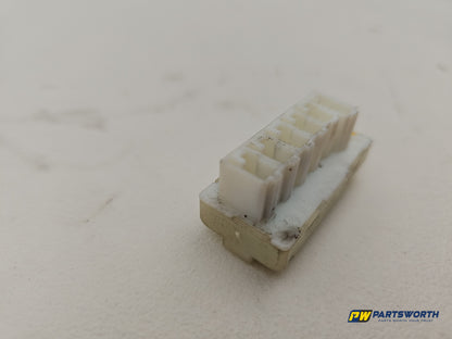 Mercedes-Benz B180 B-Class W246 Energy Distributor Power Control Unit Module - photo 5