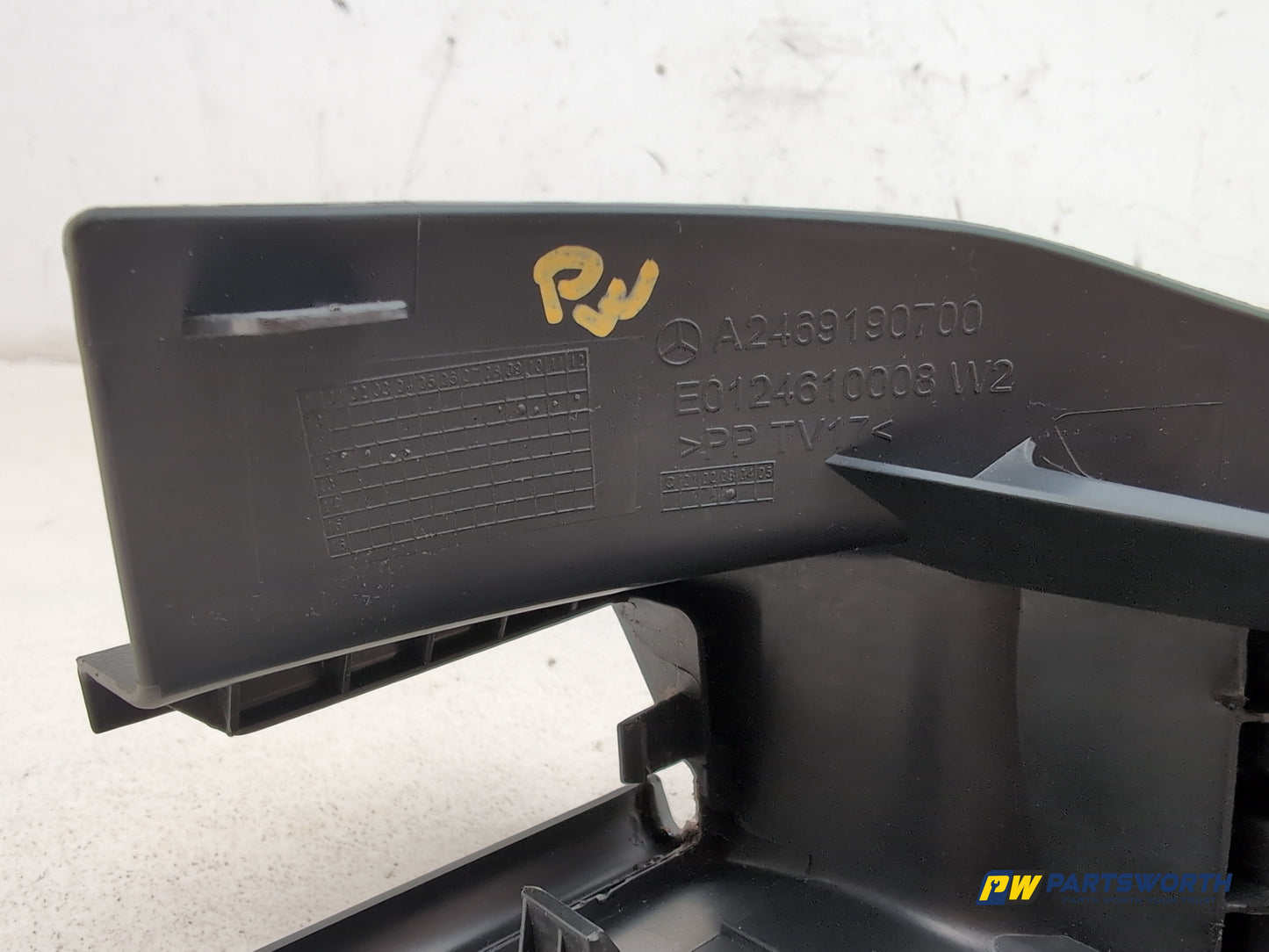 Mercedes-Benz B180 B-Class W246 Driver Side Front Seat Rail Trim A2469190700 - photo 5