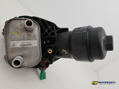 Audi A6 S Line 2.0l Diesel Oil Cooler And Filter Housing 03n117021b 2011-2018 - photo 5