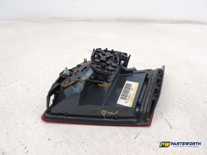 Bmw 5 Series 520d Se Auto F10 Lamp Assembly Rear Inner Lh Passenger Side 7203225 - photo 5