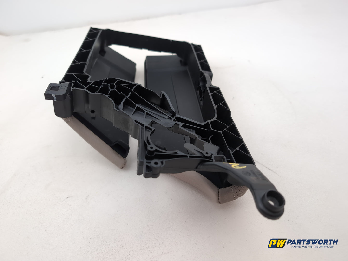 Centre Console Armrest 5