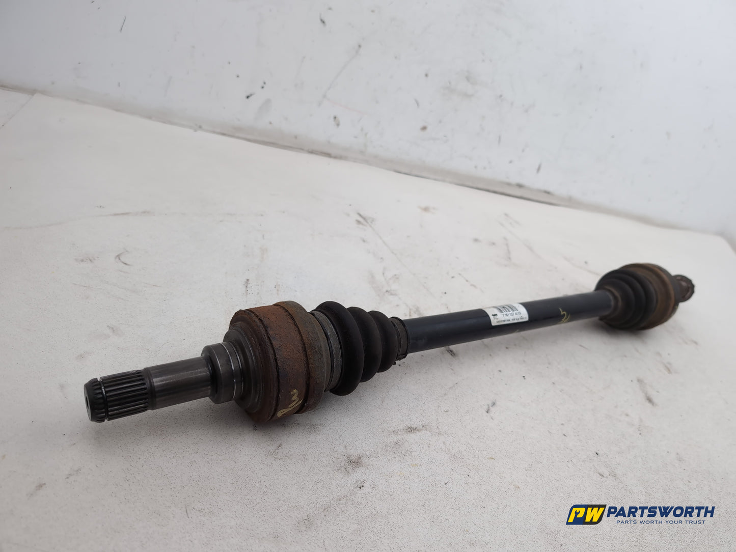 Driveshaft Rear LH 5