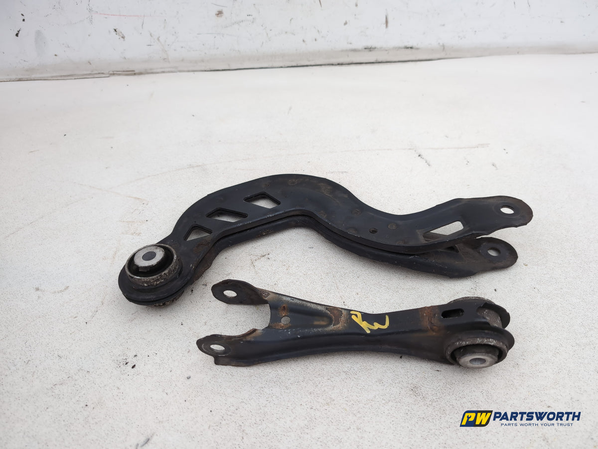 Suspension Arm Rear Wishbone RH 5