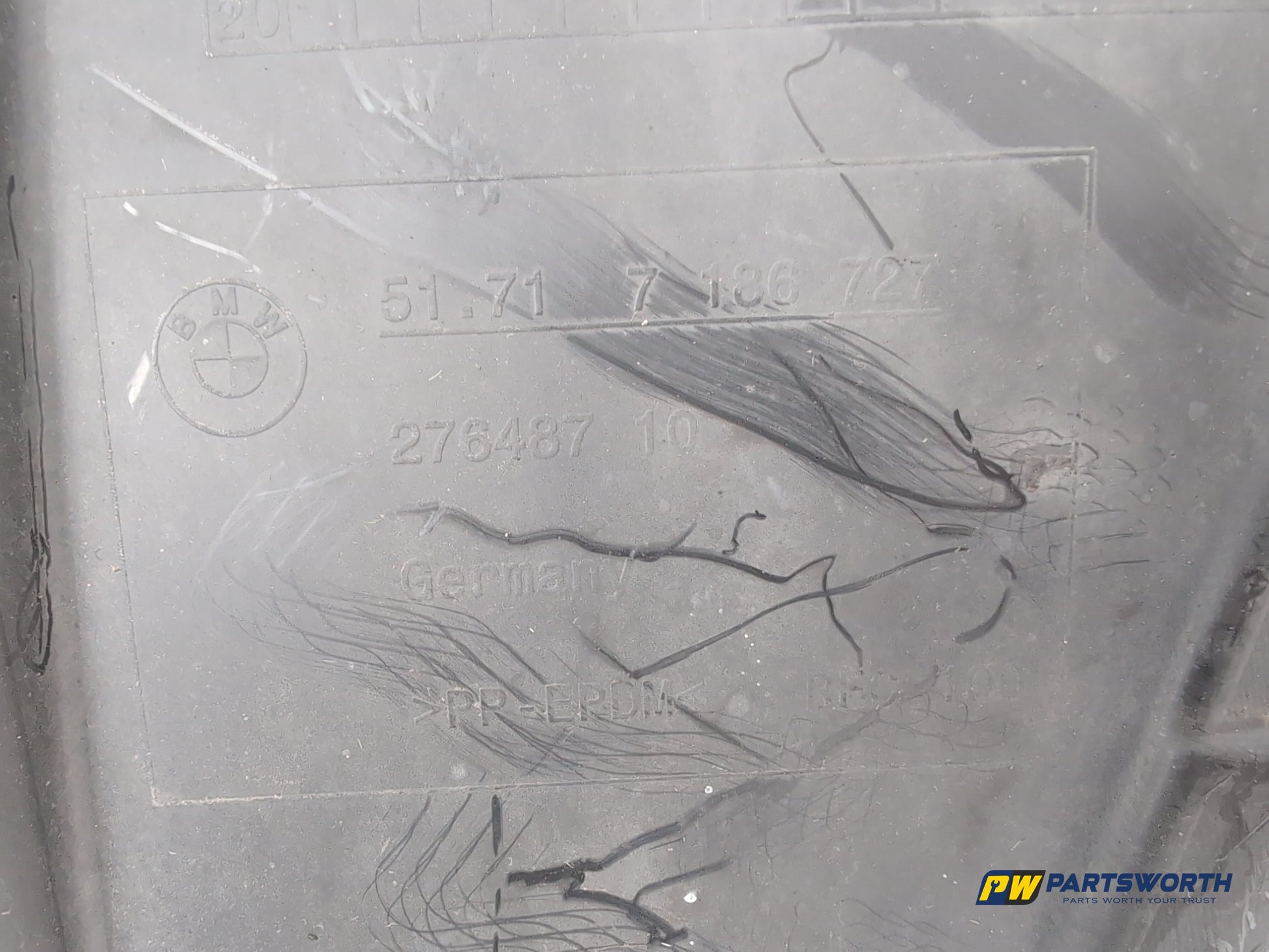 Moulding Wheel Arch Front LH 5