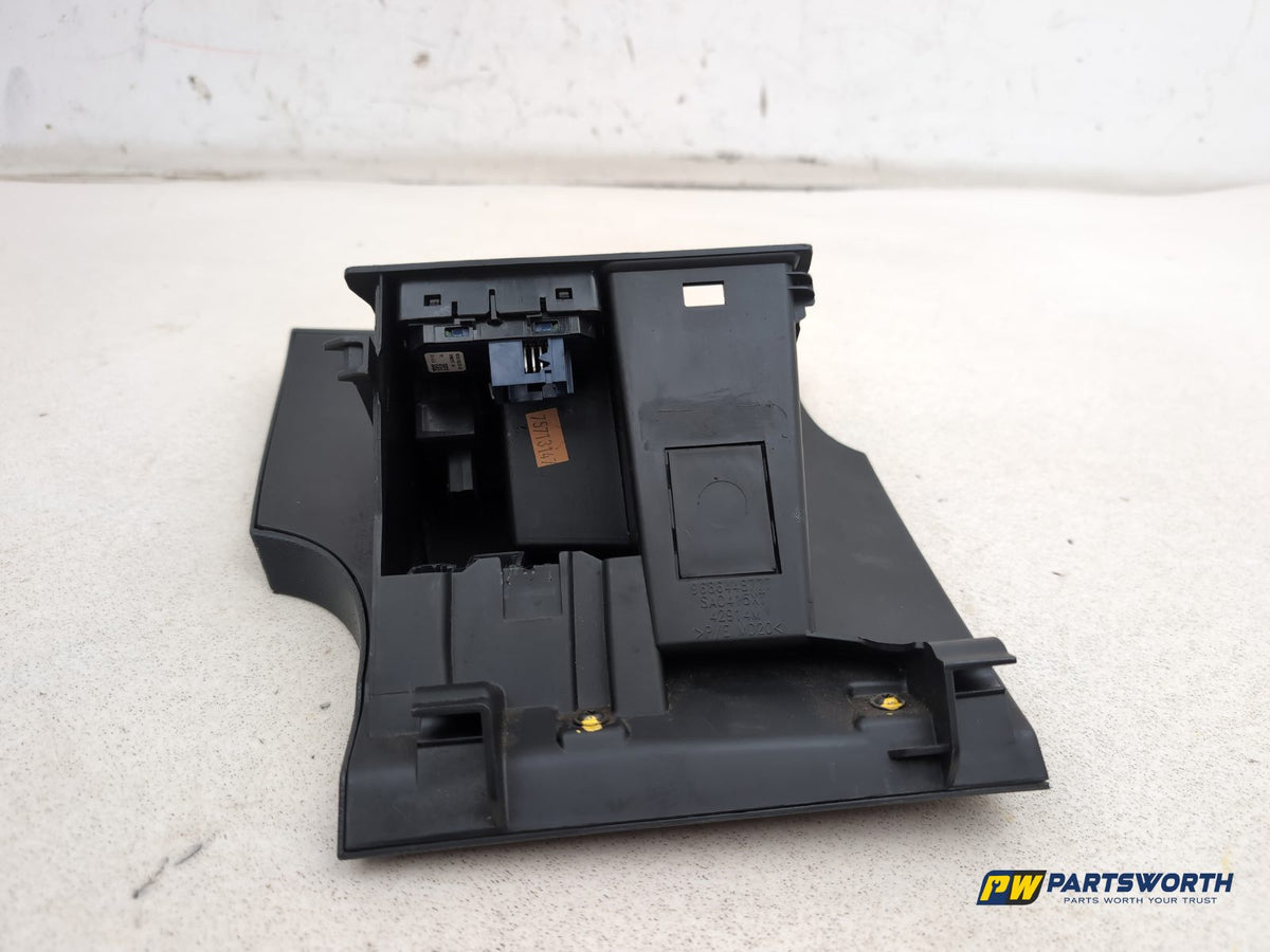 Glove Compartment Assembly 5