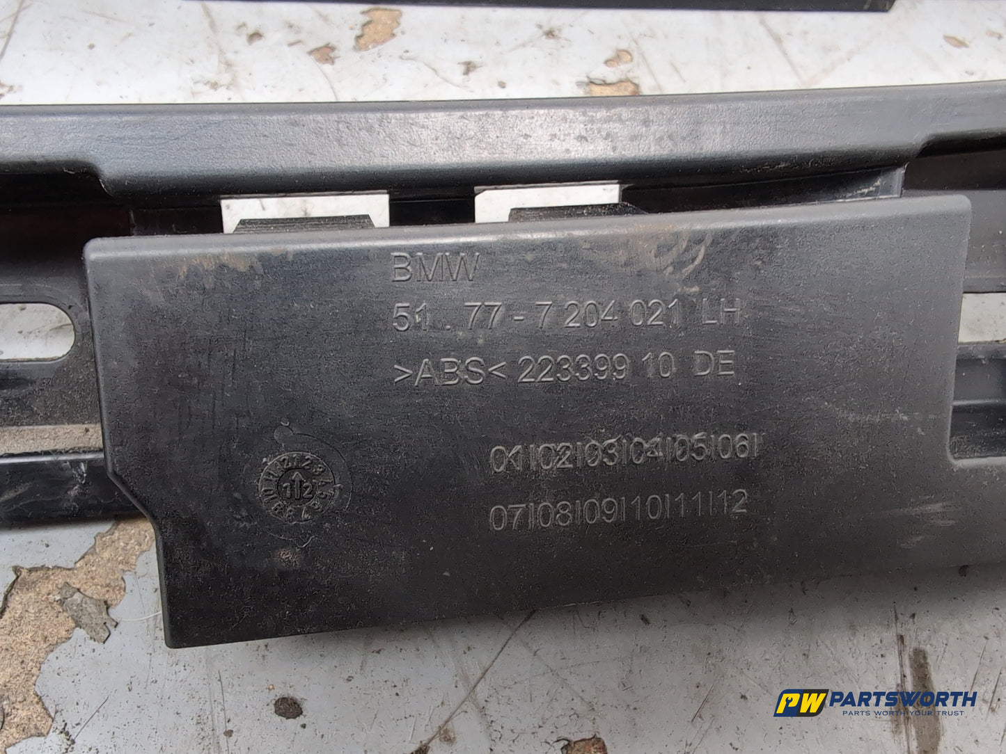 Side Skirt LH 5