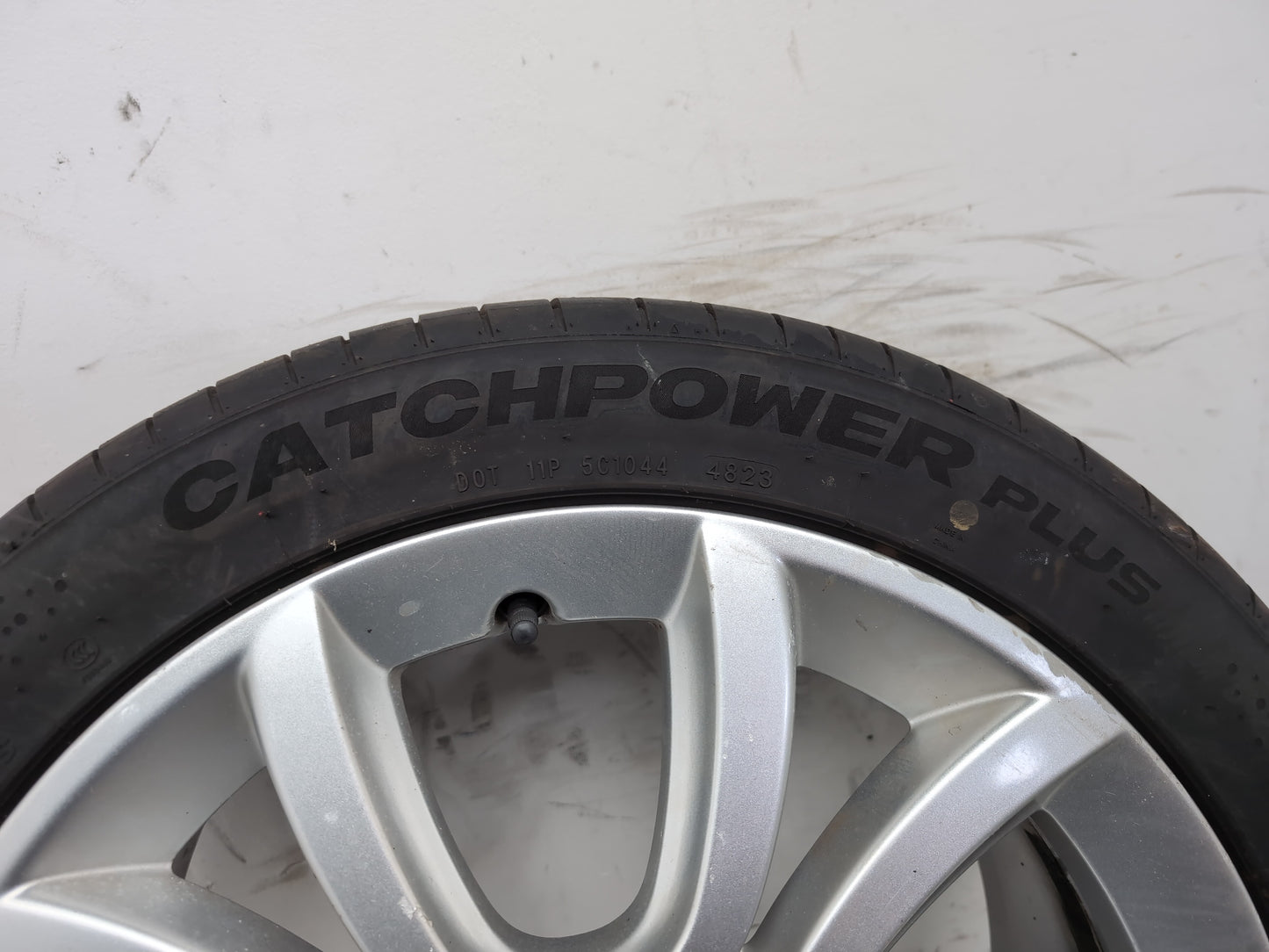 Wheel Road Alloy 5
