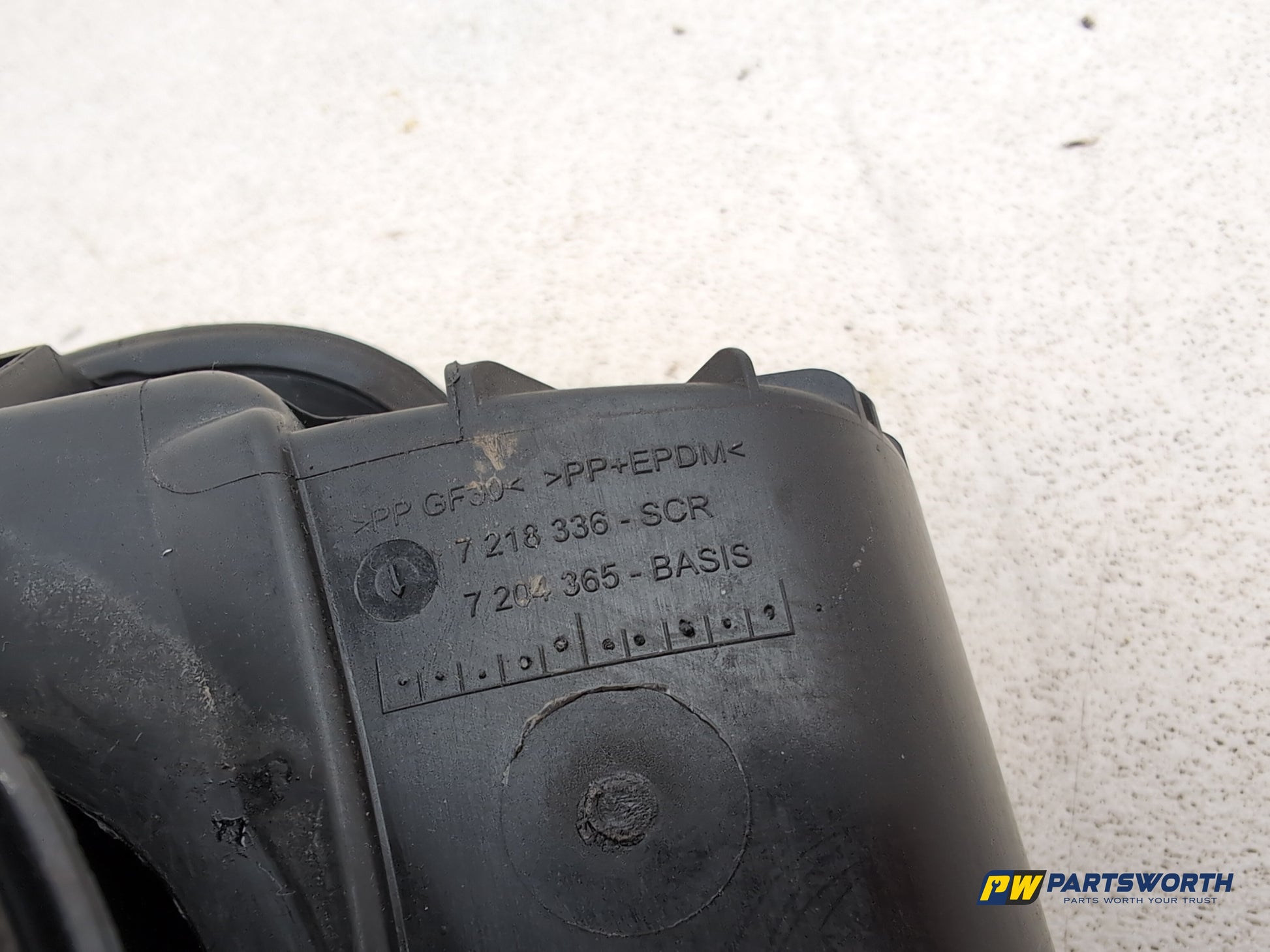 Fuel Filler Flap 5