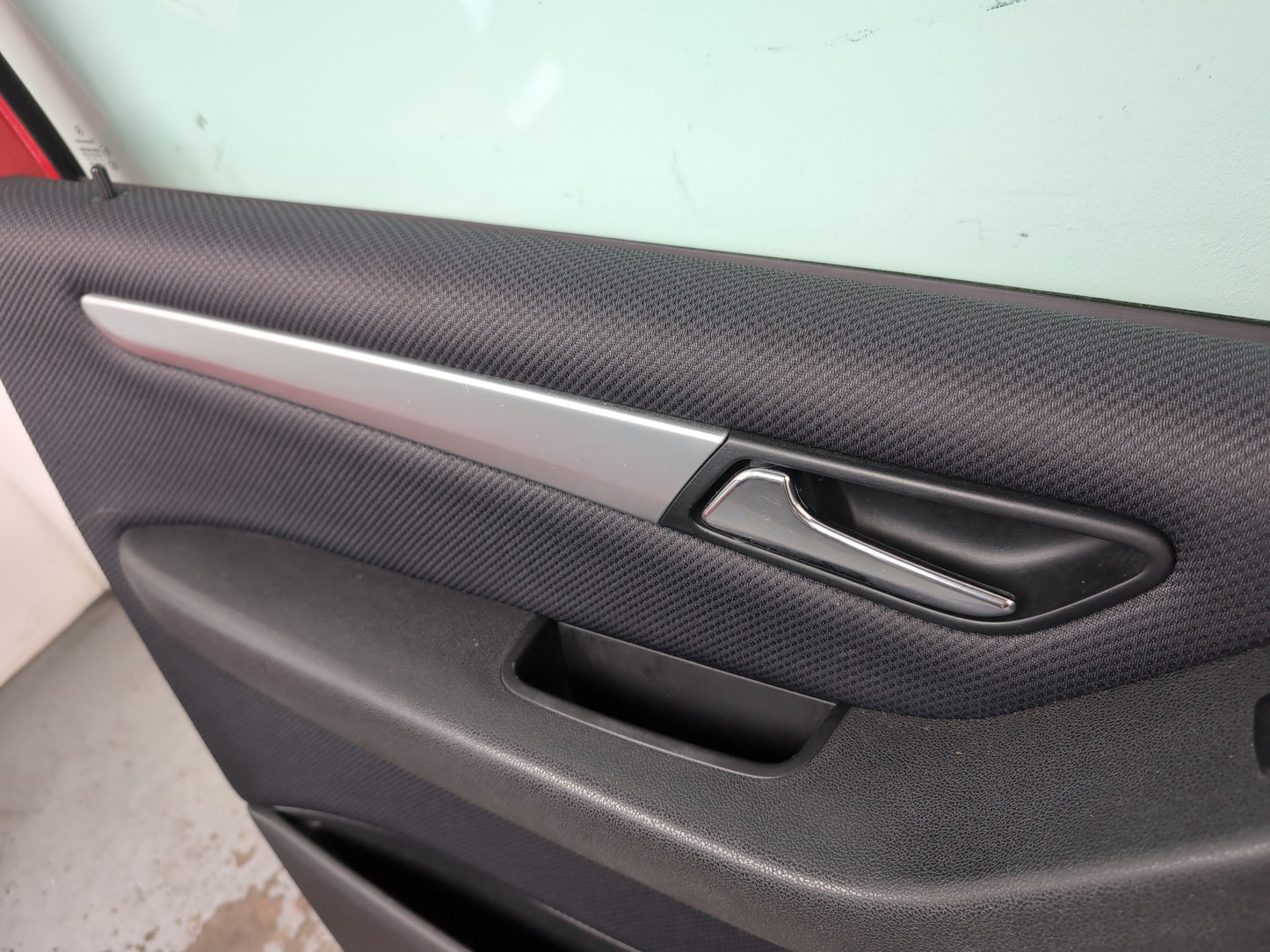 Door Front LH 11