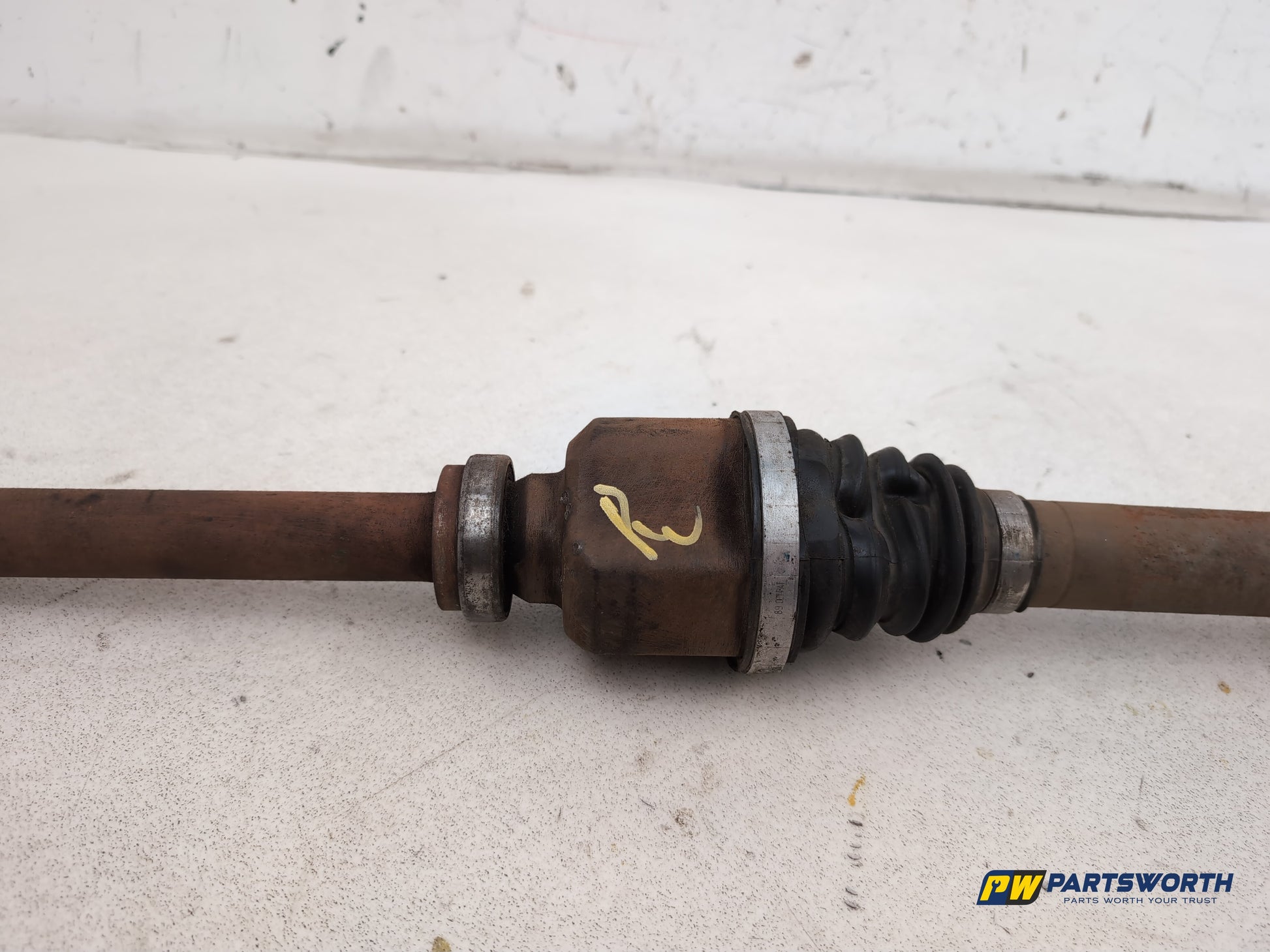 Driveshaft Front RH 5