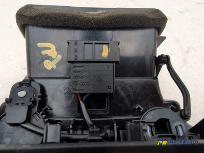 Centre Console Trim  11