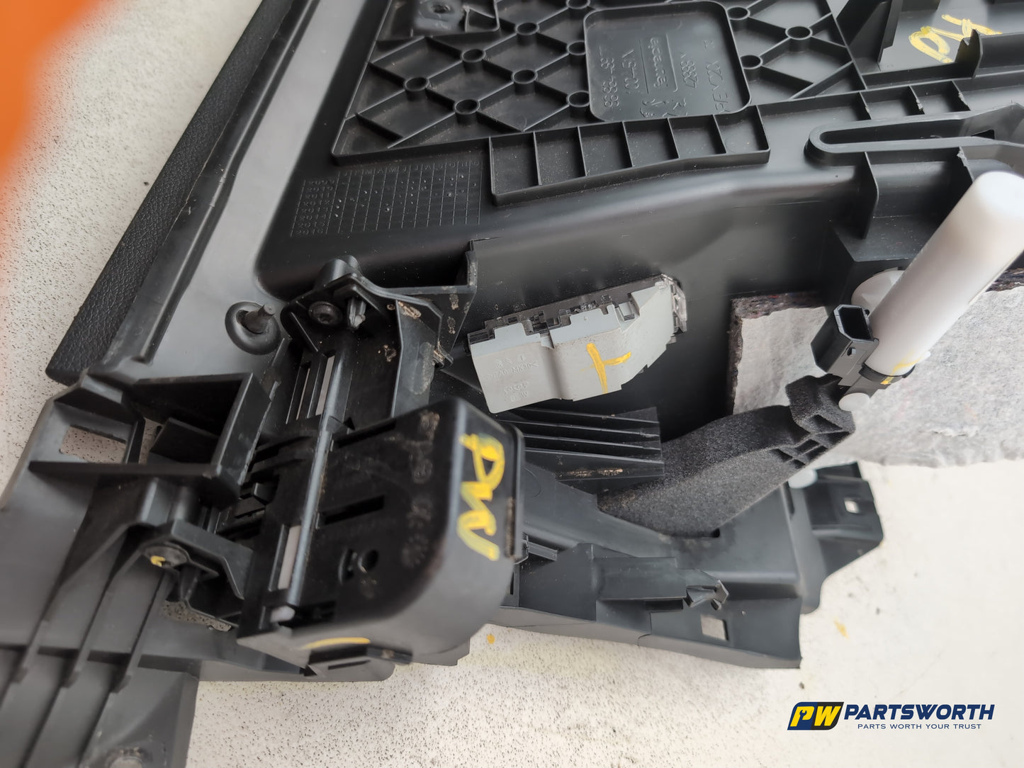 Glove Compartment Assembly 5