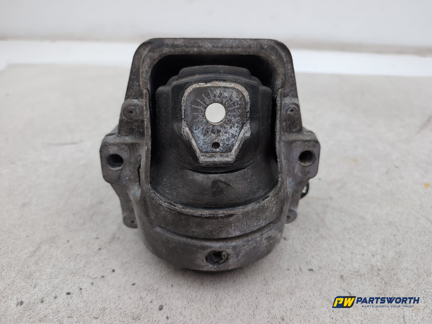 Engine Mounting Bracket 5