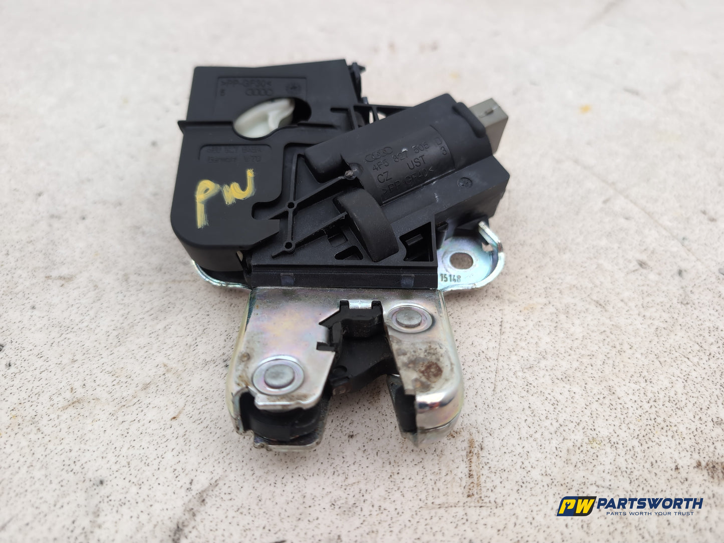 Boot Lid Lock Latch 4