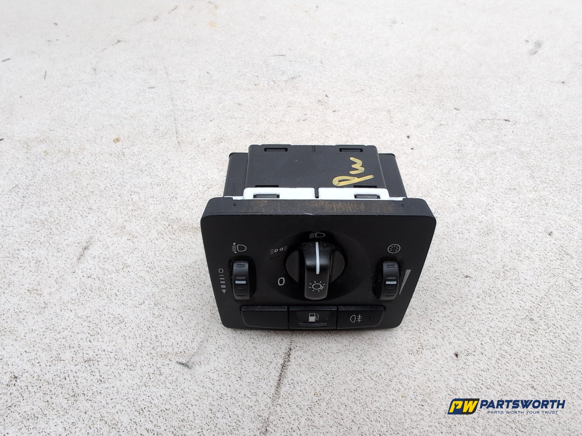 Switch Headlamp 4
