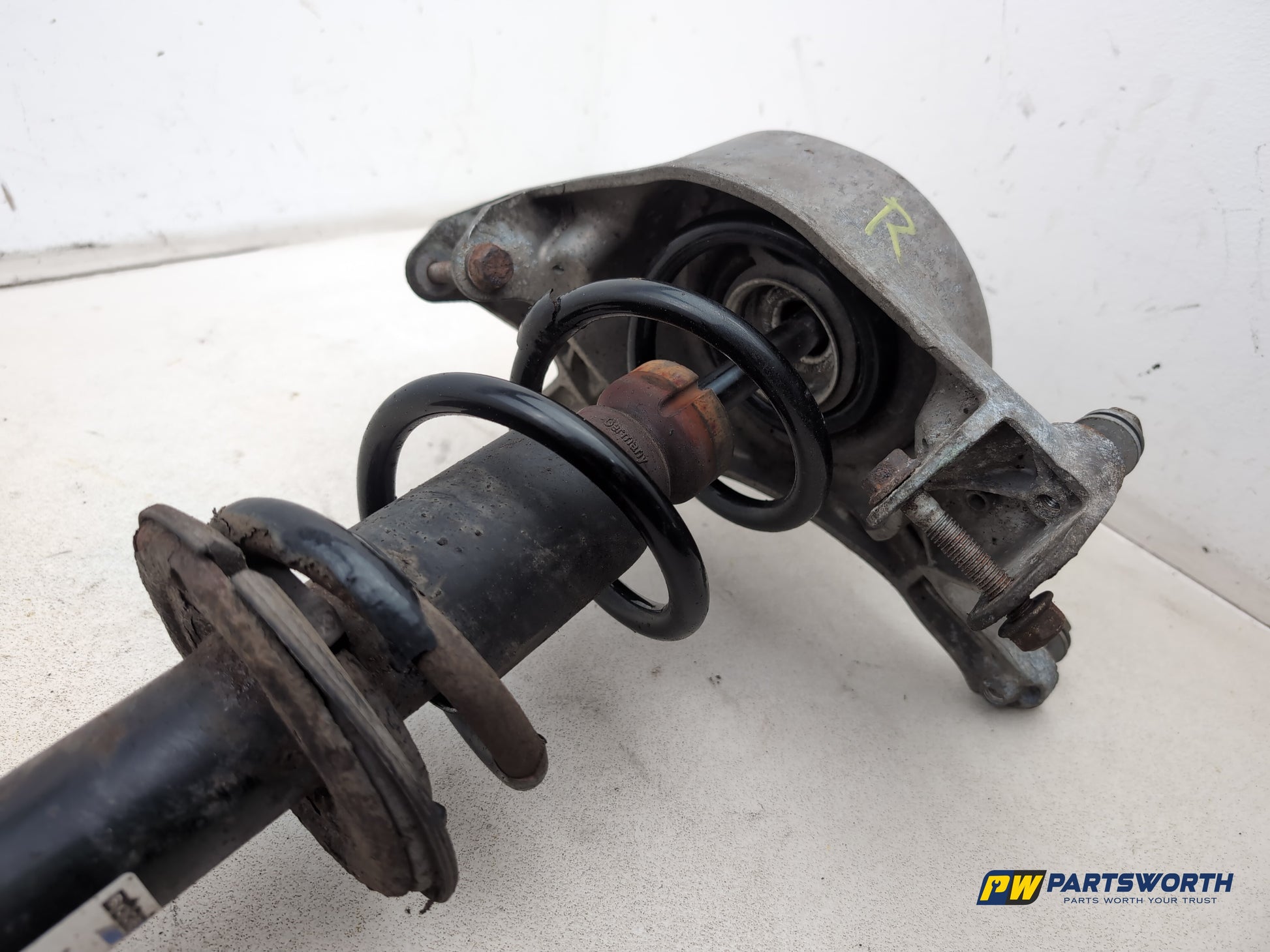 Shock Absorber Front RH 4
