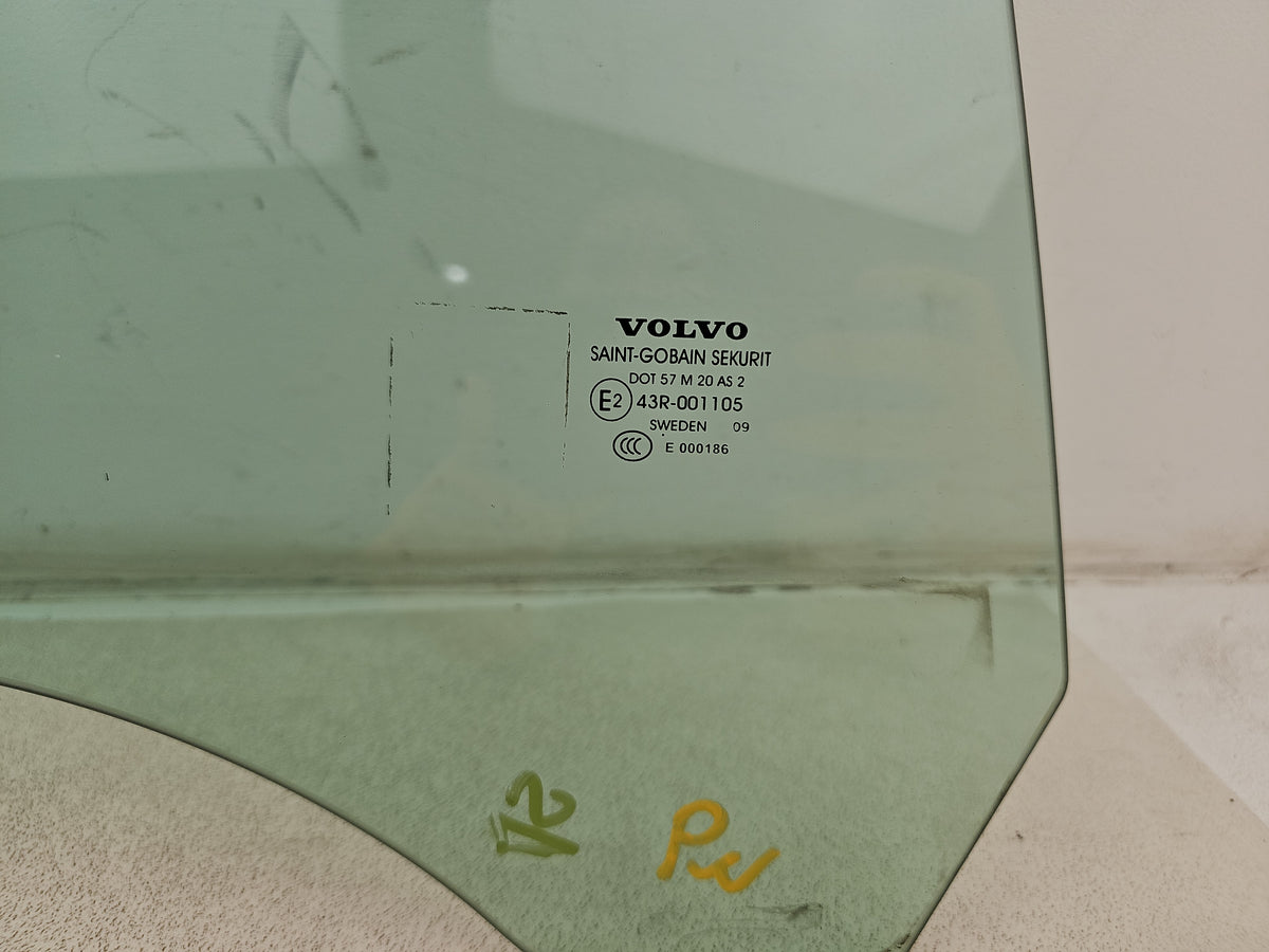 Door Glass Rear RH 4