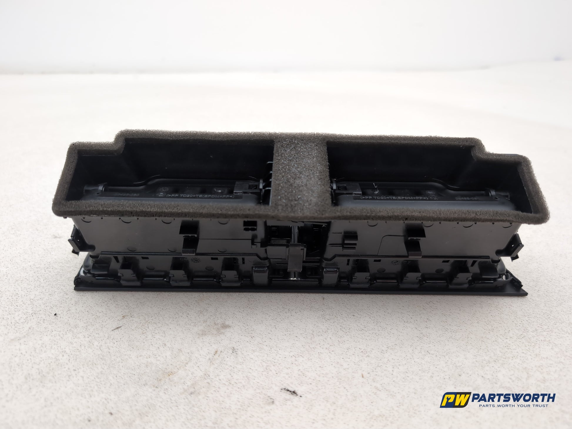 Dashboard Trim With Air Vent  4