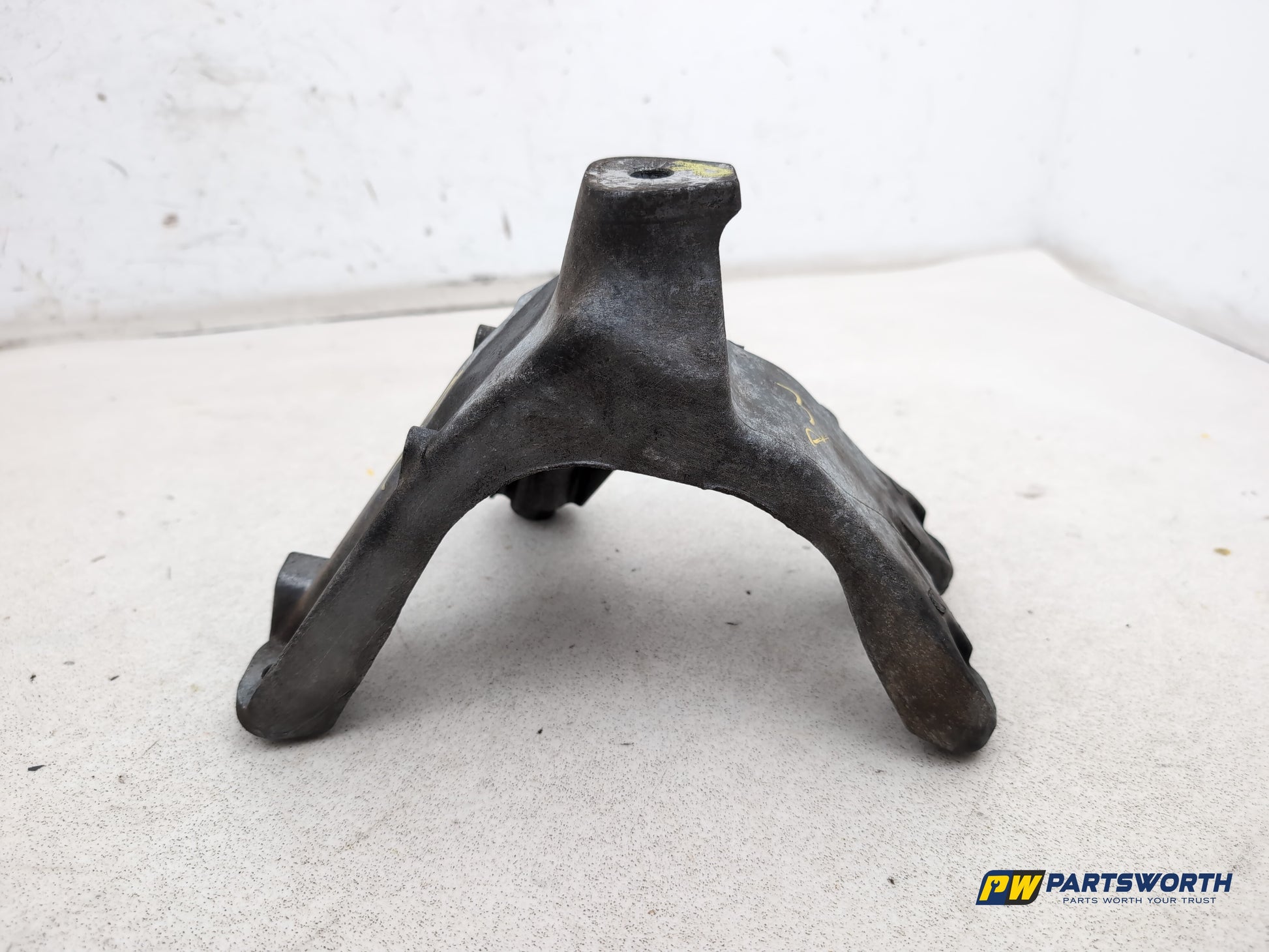 Engine Mounting RH 4