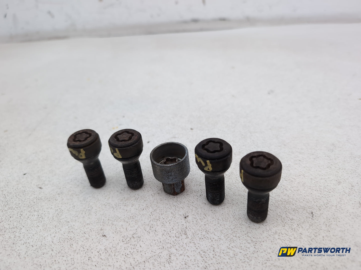 Wheel Trim 4