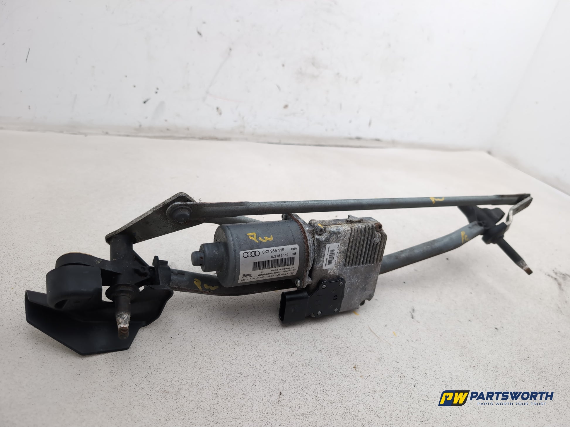 Front Wiper Motor & Mechanism / Linkage 4