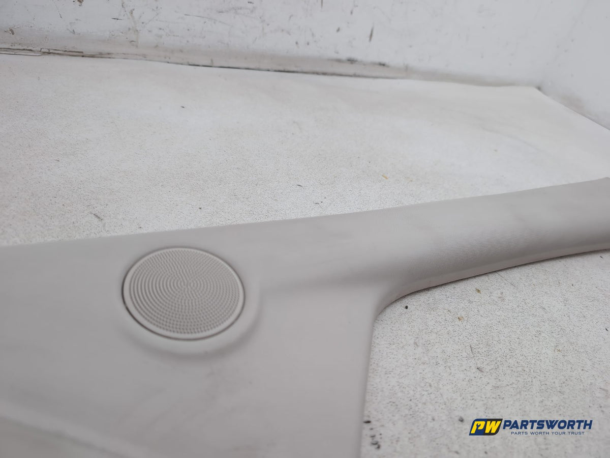 RH A Pillar Trim  4