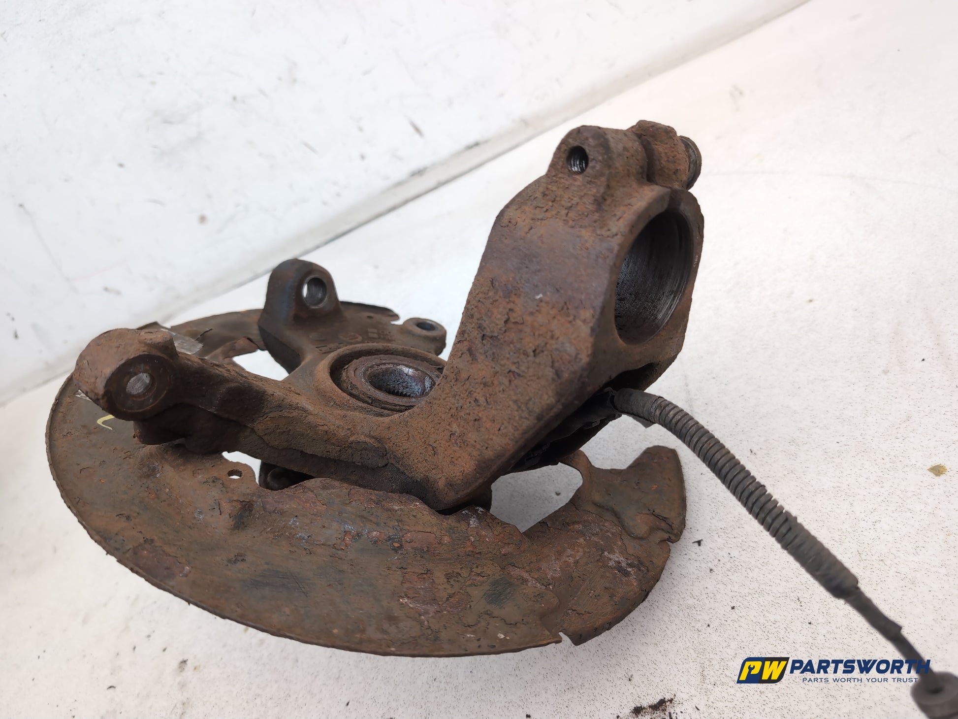 Wheel Hub Front RH 4