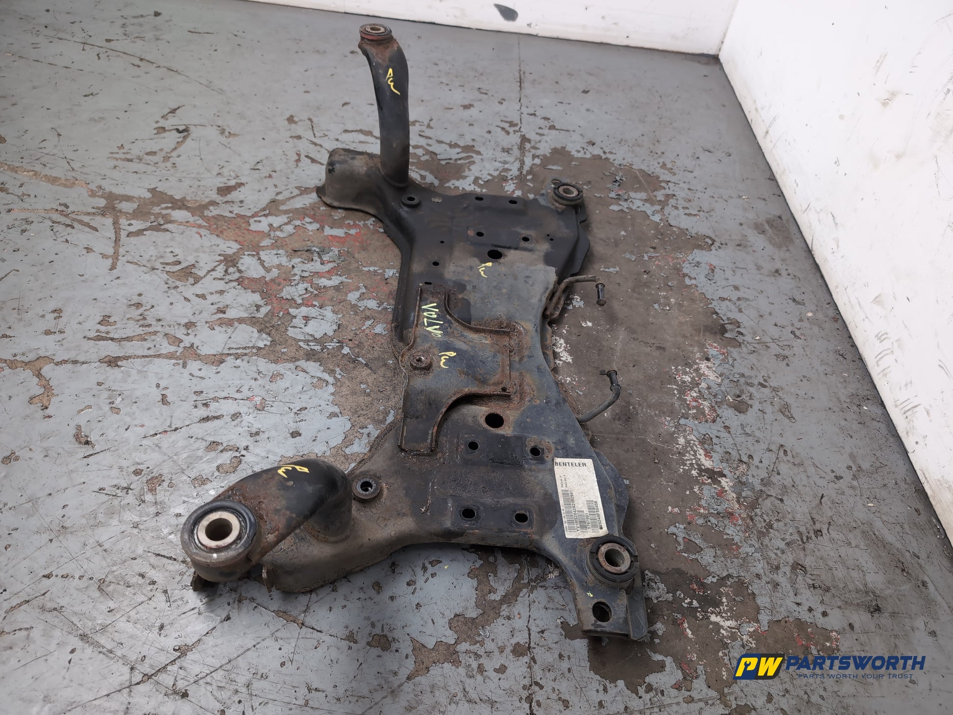 Subframe Front 4